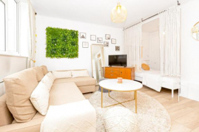 Charming studio with balcony in Putney, 5 min tube